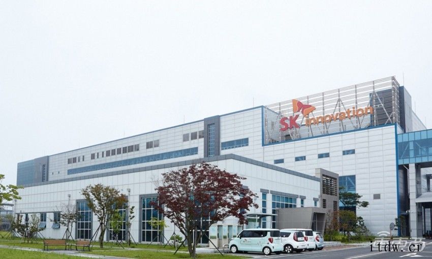 SK 布局磷酸铁锂电池,2025 还要上市固态电池