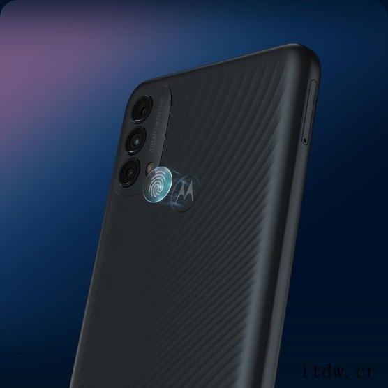 摩托罗拉 Moto E30 发布:搭载紫光展锐 T700 S