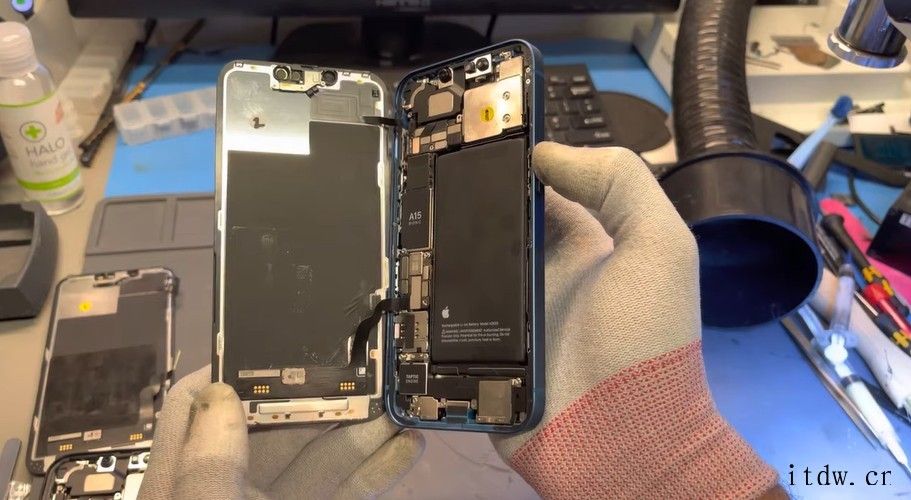 兑现承诺,苹果iOS 最新开发者预览版已去除 Face ID