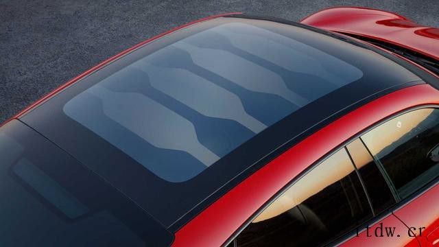 保时捷 Taycan GTS 系列电动汽车发布:新增 ST 