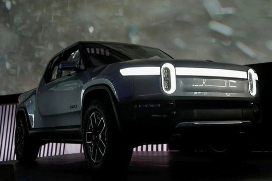 福特汽车和 Rivian 宣布放弃共同开发电动汽车的计划