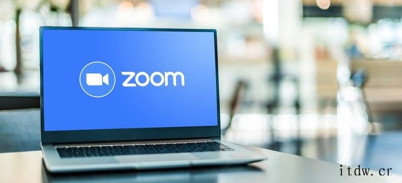 Zoom 第三季度营收 10