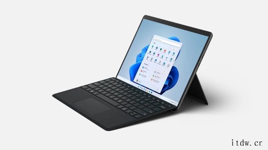 微软 Win11 笔记本 Surface Pro 8 推送固