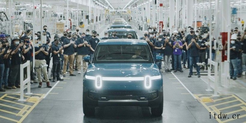 Rivian 发邮件通知电动皮卡交付日期:最早 2022 年