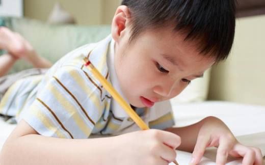 睡梦中的妈妈是什么样子的仿写