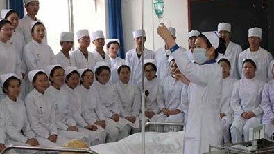 初中毕业读什么卫校