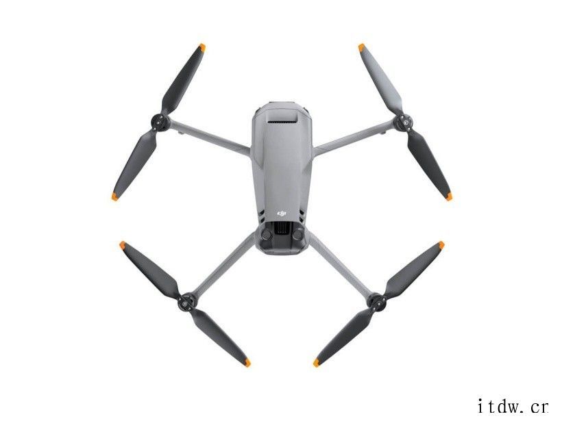 大疆 DJI Mavic 御 3 无人机更新 12 月固件: