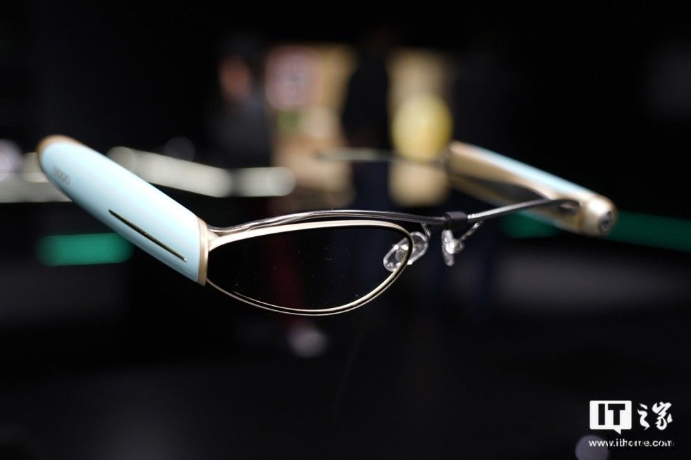 OPPO Air Glass 智能眼镜、自研芯片马里亚纳 M