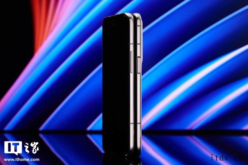 【IT之家开箱】OPPO Find N 折叠旗舰图赏:无缝折