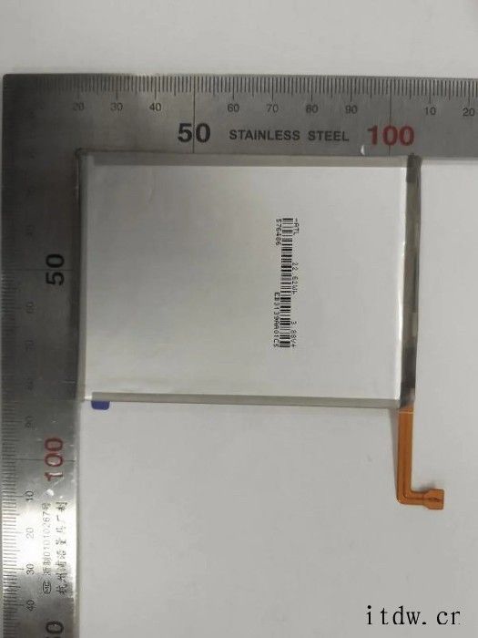 三星 Galaxy M33 5G 通过韩国认证:6000mA