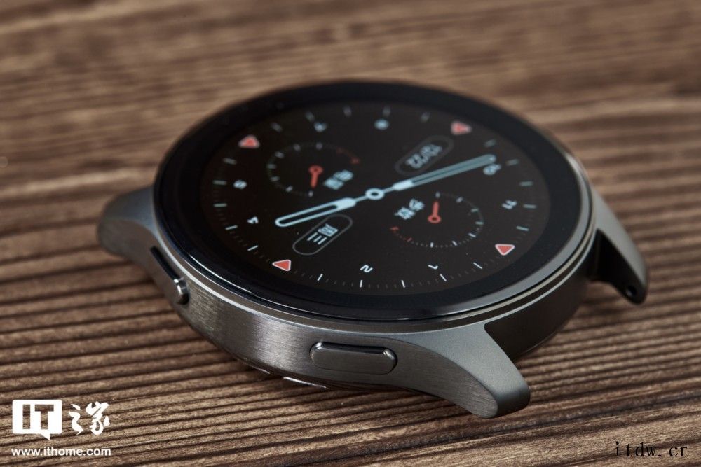 【IT之家开箱】vivo WATCH 2 独立通信智能手表原