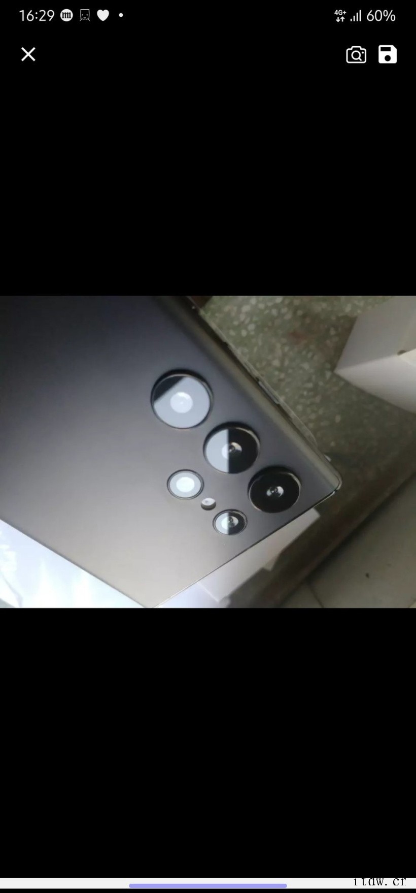 三星 Galaxy S22 Ultra 真机上手照曝光 详情