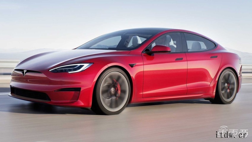 特斯拉新款 Model S 电池揭秘:体积小能量密度高,拥有