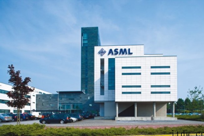 ASML 阿斯麦 Q1 财测低于预期,分析师:与存储芯片价格