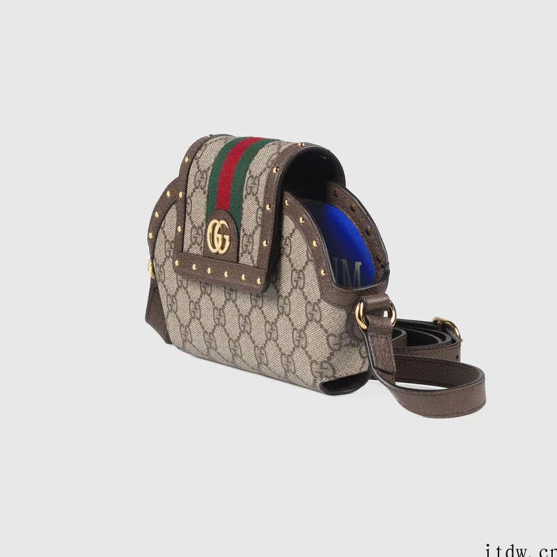 古驰 Gucci 为 549 美元的苹果 AirPods M