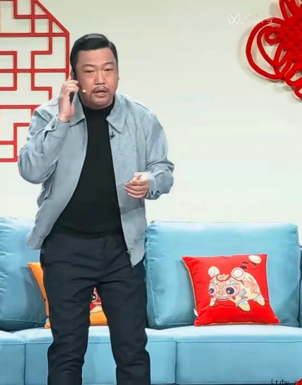 设计抢镜,实力霸屏!华为 P50 宝盒高频亮相虎年春晚