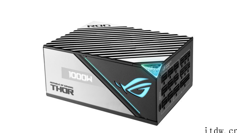 华硕 PCIe 5.0 12 华硕 PCIe 5.0 12