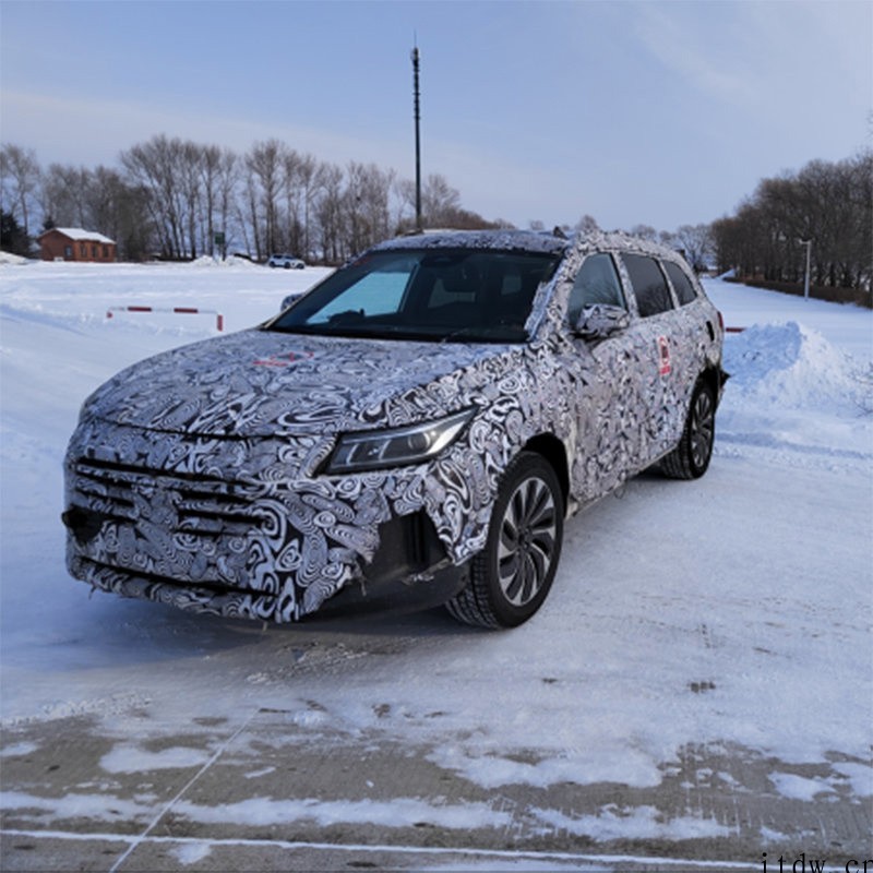 AITO 问界 M7 曝光:定位中大型 SUV,预计还有华为