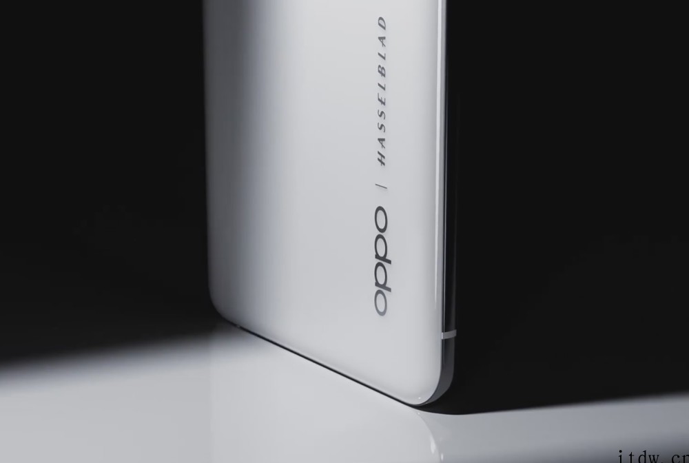 OPPO Find X5 Pro 天玑版官宣:跑分破百万
