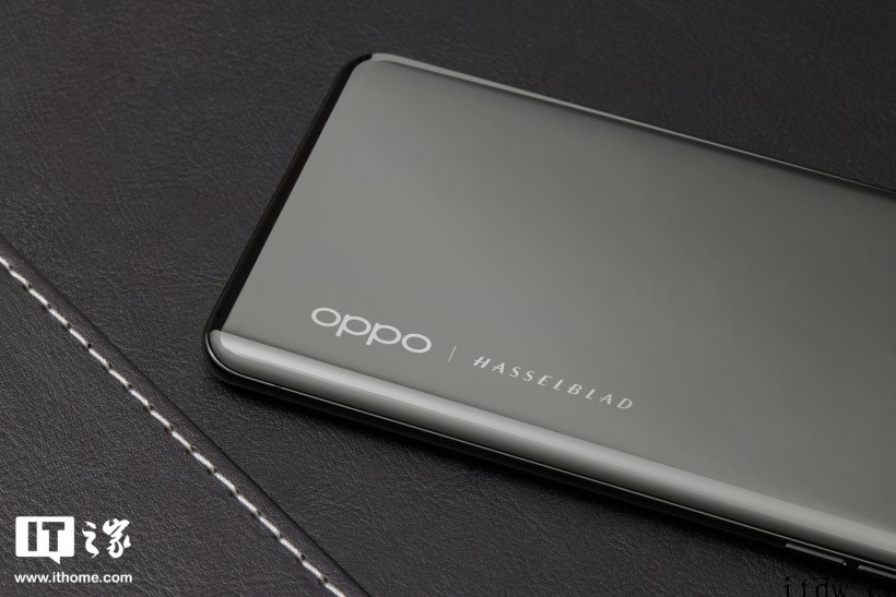【IT之家开箱】OPPO Find X5 Pro 图赏:触感