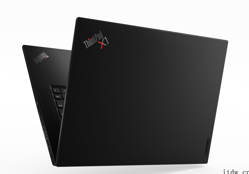 ThinkPad X1 Extreme Gen 5 曝光:搭