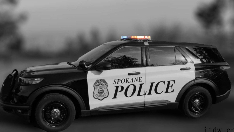 特斯拉遭美国警察吐槽:不适合当作警用巡逻车