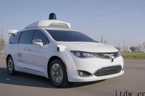 Waymo 和 Cruise 获准在加州提供自动驾驶客运服务