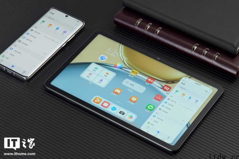 【IT之家开箱】 华为 MatePad 鸿蒙平板图赏:整体定