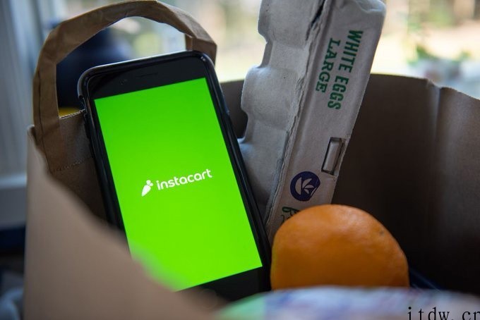 美国生鲜配送平台 Instacart 估值缩水 40% 至