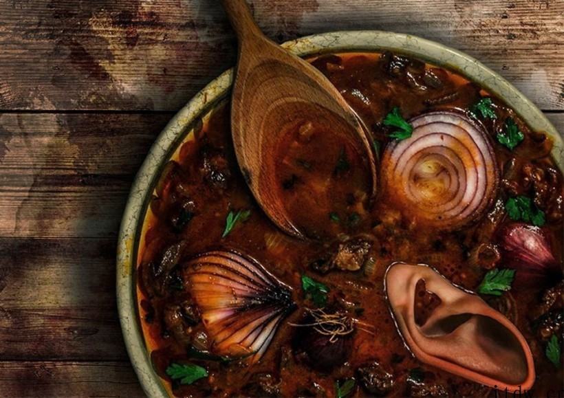 CDPR 推出《巫师》官方食谱:收录游戏中的 80 道美食,