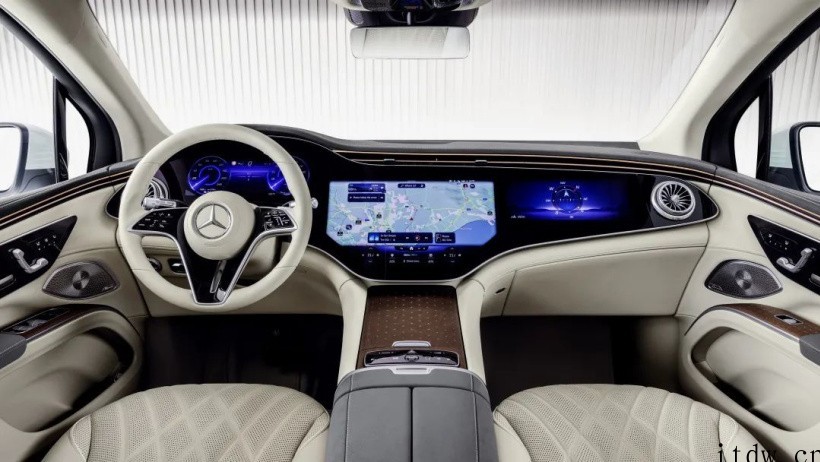 奔驰全新 EQS 纯电 SUV 全球首发:660km 续航 