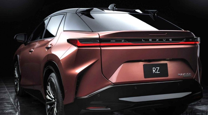 雷克萨斯推出首款纯电动车型 RZ,基于丰田 e