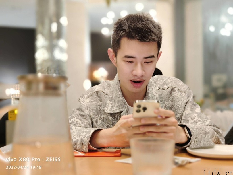 【IT之家评测室】vivo X80 Pro 深度体验:依旧,
