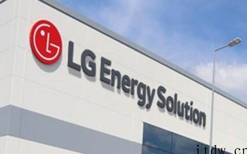 LG 新能源计划 2025 年将产能提升至 520GWh,可