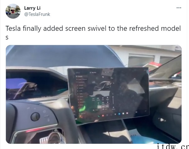特斯拉 Model S / X 车型升级,中央大屏幕可朝主 