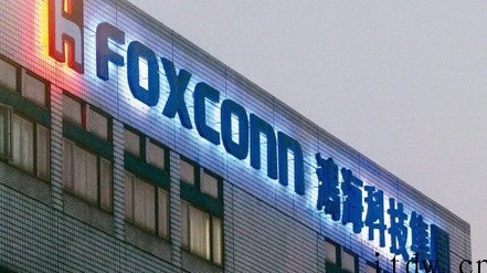 富士康母公司鸿海将扩大电动汽车零部件出货