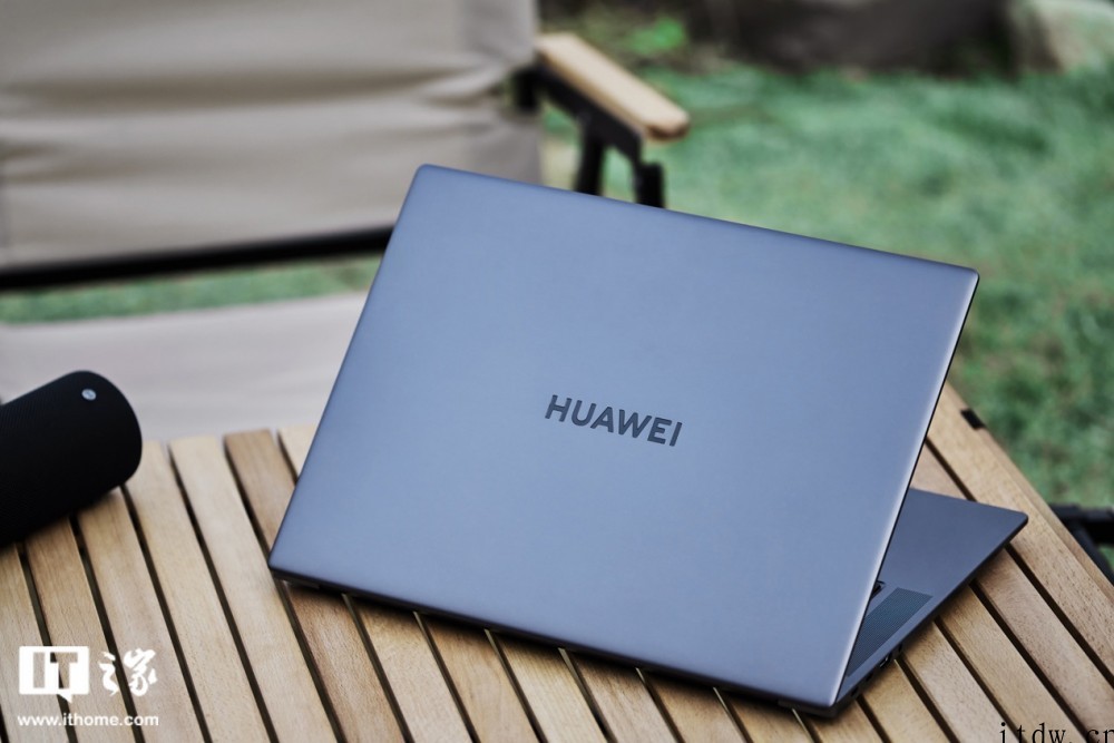 【IT之家开箱】华为 MateBook 16s 图赏:微边大