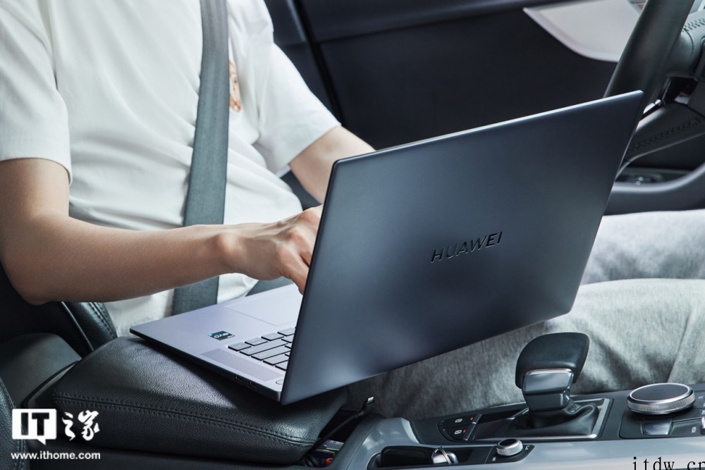 【IT之家开箱】华为 MateBook 16s 图赏:微边大