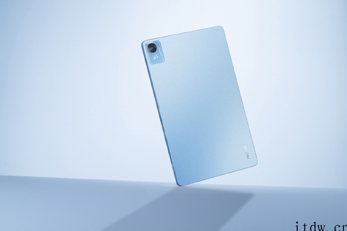 realme 真我平板 X 预热:8340mAh 电池 + 