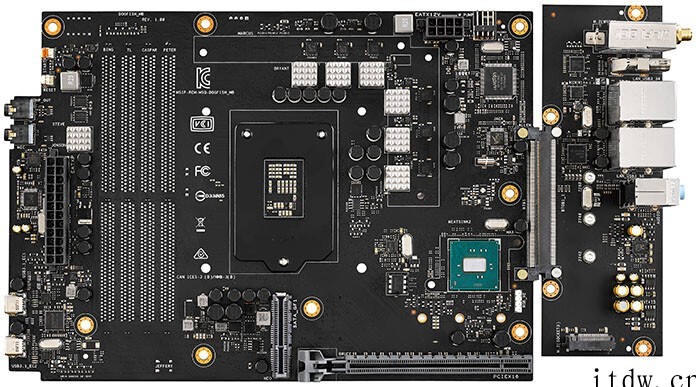 华硕 ROG 公布无线缆概念 PC,内部组件模块化设计