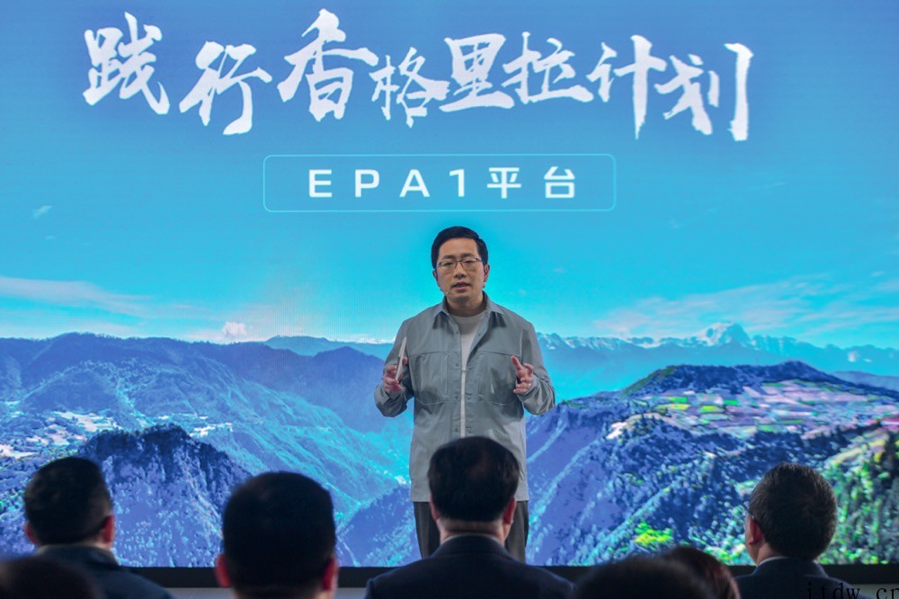 百年长安电车史:20 年前就在搞新能源,还差一款爆款车