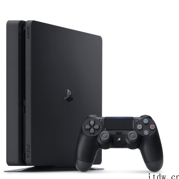 该买PS5了:索尼确认 2025 年不再为 PS4 制作第一