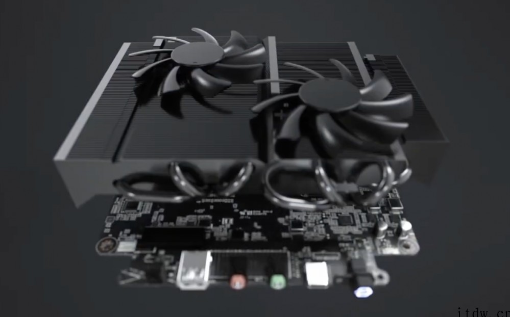 Minisforum 展示新款 HX90G 迷你主机:R9 