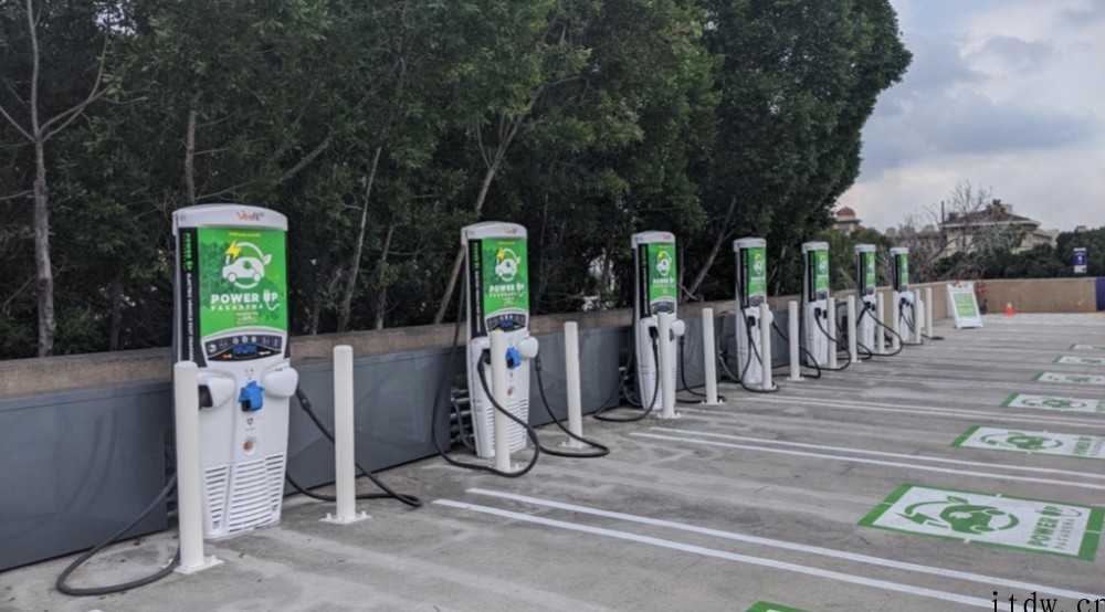 电动汽车“魔改”进入快充站充电被拒:只需三五千元,慢充变身快