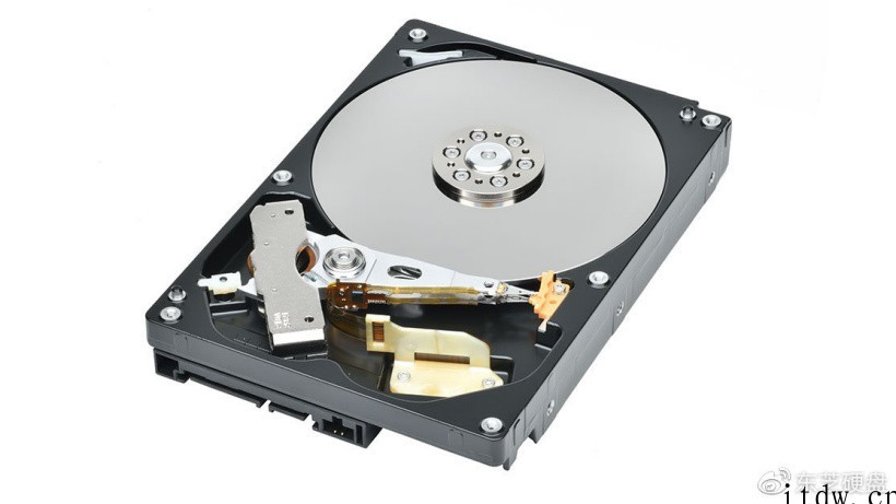 东芝推出新一代 7200RPM 2TB 硬盘:256MB 缓