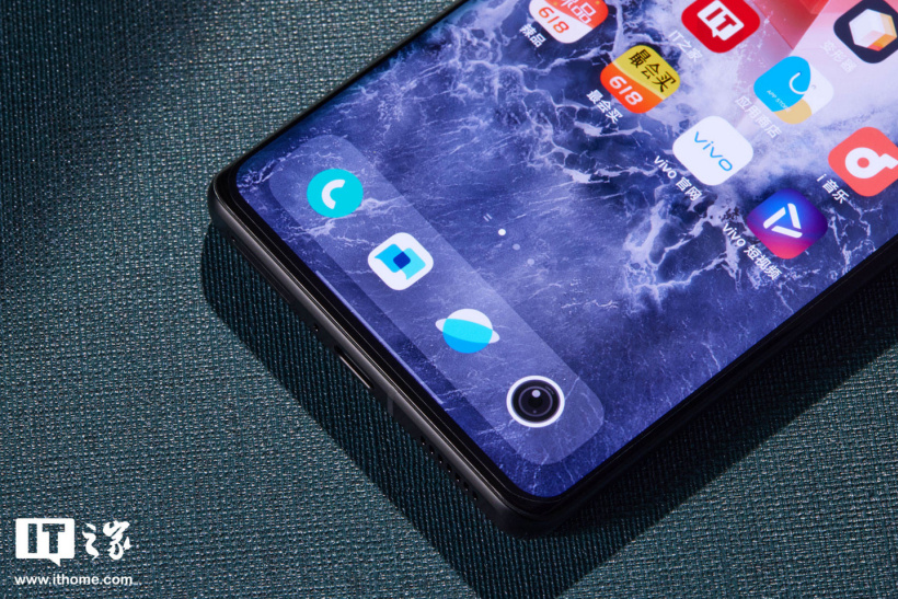 【IT之家评测室】iQOO 10 Pro 全面体验:首发 2