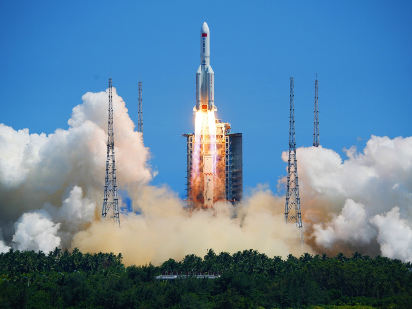中国空间站问天实验舱发射圆满成功,后续准备与核心舱组合体进行