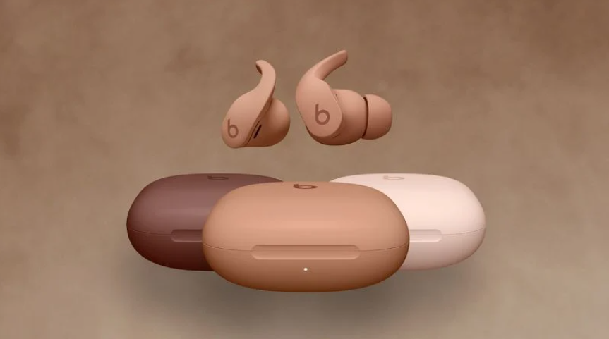 苹果与金卡戴珊合作推出 Beats Fit Pro 的三款新