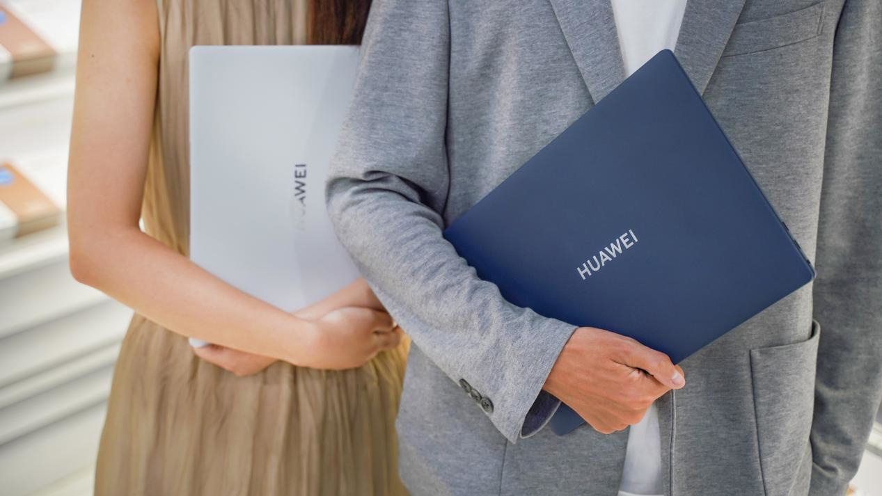 全新华为 MateBook X Pro 美学工艺多深刻?全在