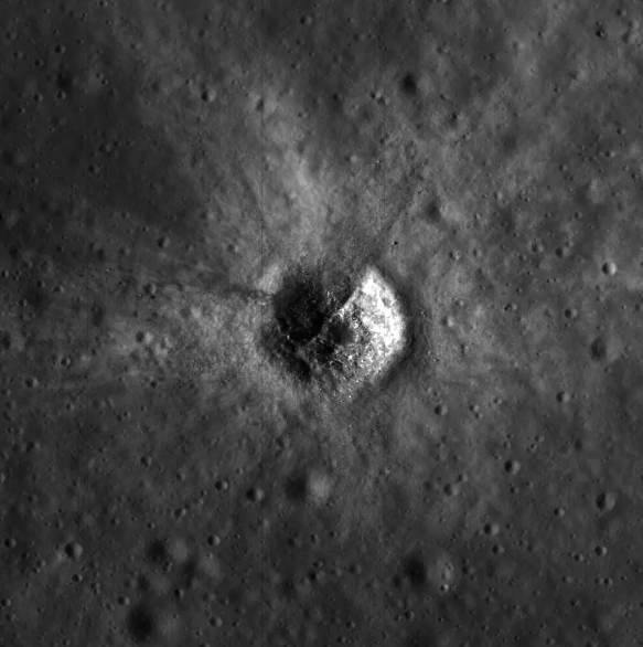 NASA“阿耳忒弥斯 1 号”火箭今晚发射,美国50年后再次